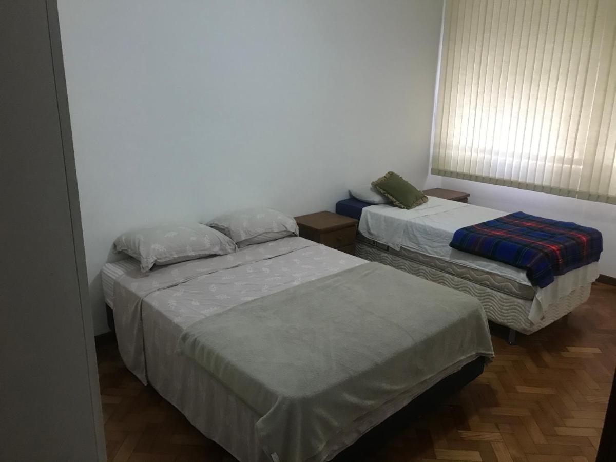 Apartemen Lindo Na Avenida Atlantica Copacabana R.j