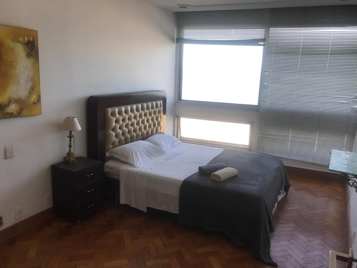 Apartamento Lindo Na Avenida Atlantica Copacabana R.j Río de Janeiro